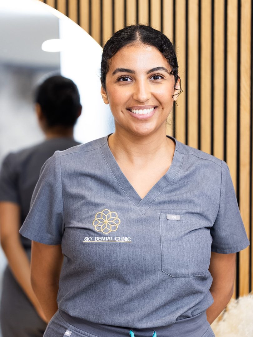 051A0904 Team-Sky Dental